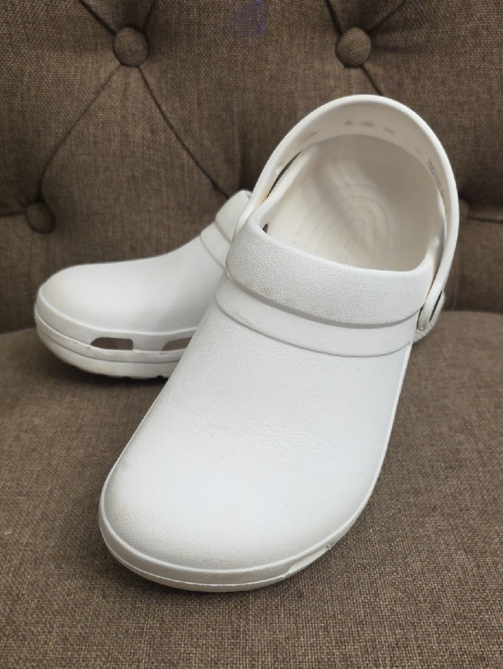 Specialist Work/Classic White Crocs